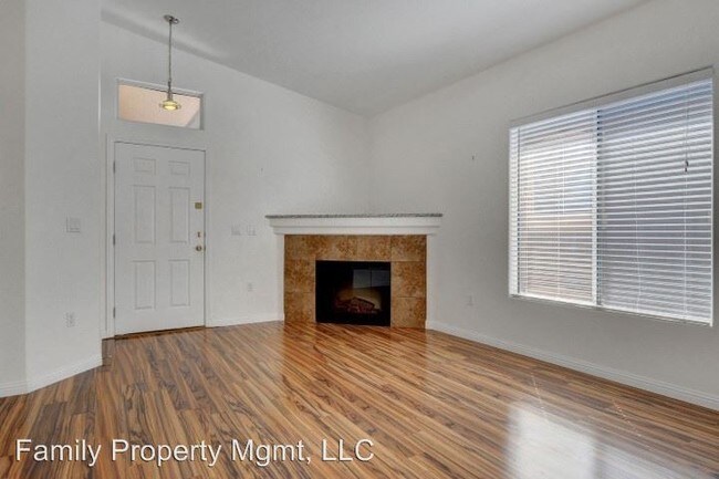 Building Photo - 2 br, 2 bath House - 3351 Indian Shadow #203