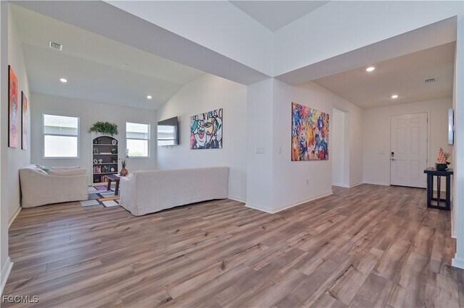 Foto del edificio - 6612 Estero Bay Dr