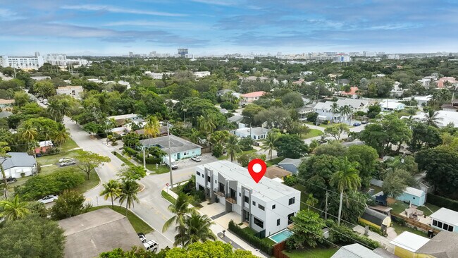 Foto del edificio - 704 SW 7th St
