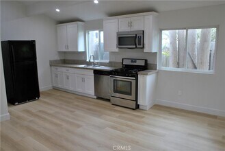 Building Photo - 7053 Corbin Ave