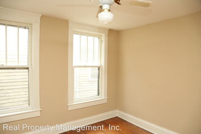 Building Photo - 3 br, 1 bath House - 221 9th St SW
