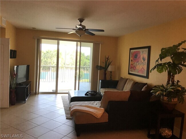 11041 Gulf Reflections Drive Unit C305 photo'