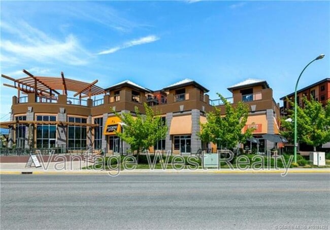 Building Photo - 654-654 Cook Rd