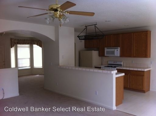 Building Photo - 1332 Chichester Dr