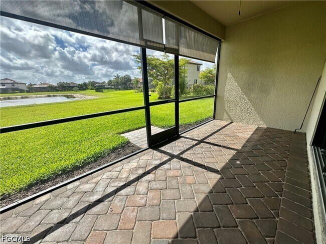 Foto del edificio - 12952 Broomfield Ln