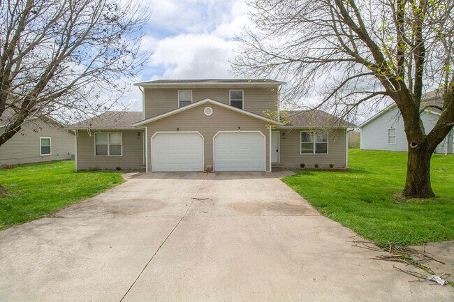 Foto del edificio - 662 Country Squire Ct