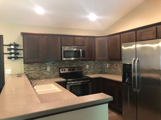 Photo - 462 RJ Dr House