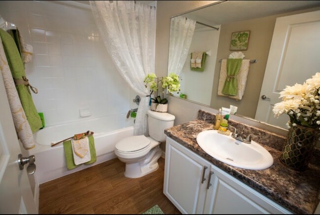 Foto del edificio - 15985 Arbor View Blvd