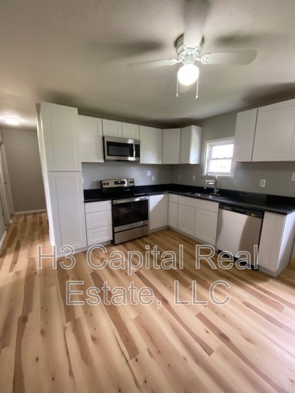 Foto del edificio - 3700 Pontoon Rd