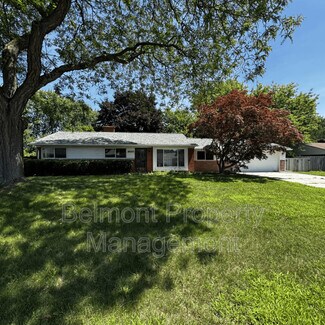 Building Photo - 23960 Willowbrook Dr
