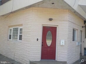 Building Photo - 569 N 58th St