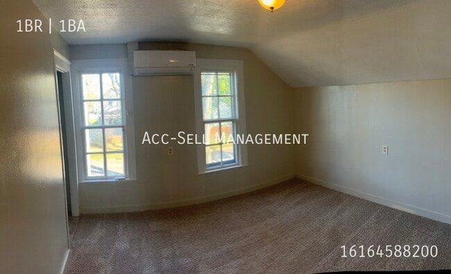 Building Photo - 32 Colfax St NE