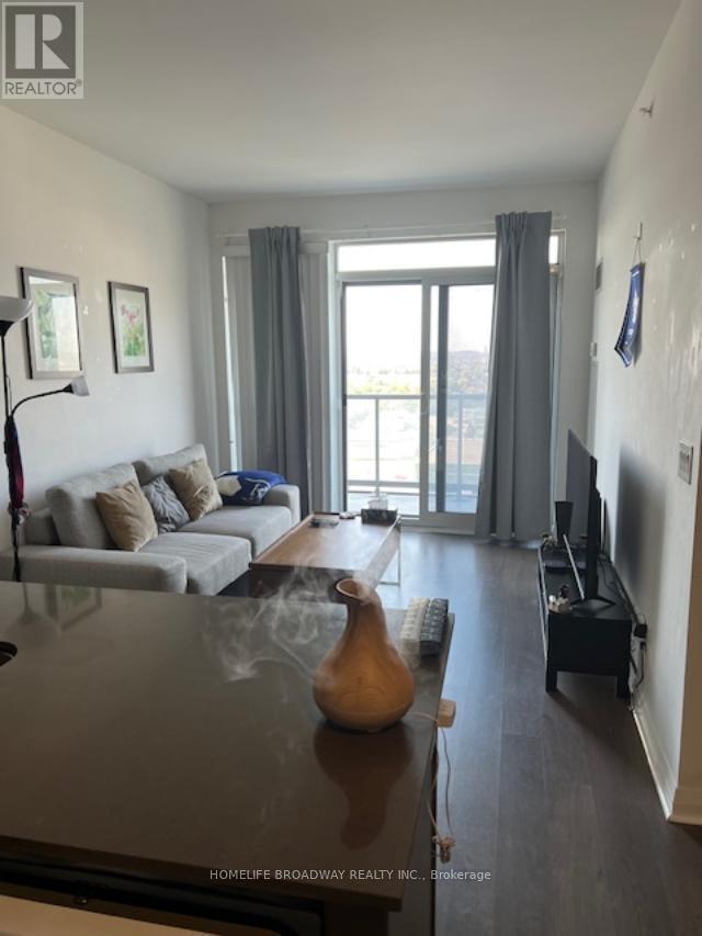 Photo du bâtiment - 55 Oneida Crescent