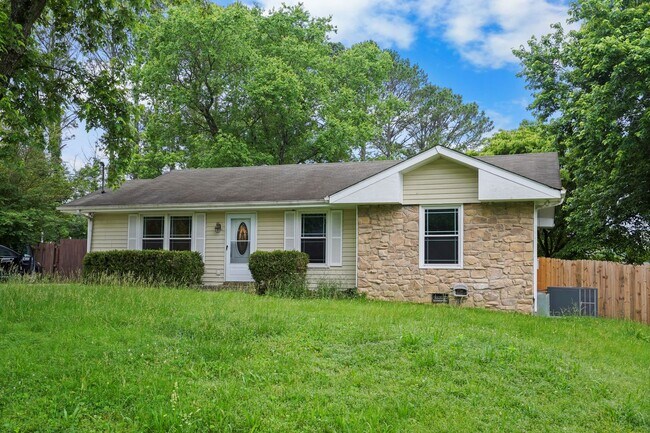 Photo - 8141 Bonnafair Dr House