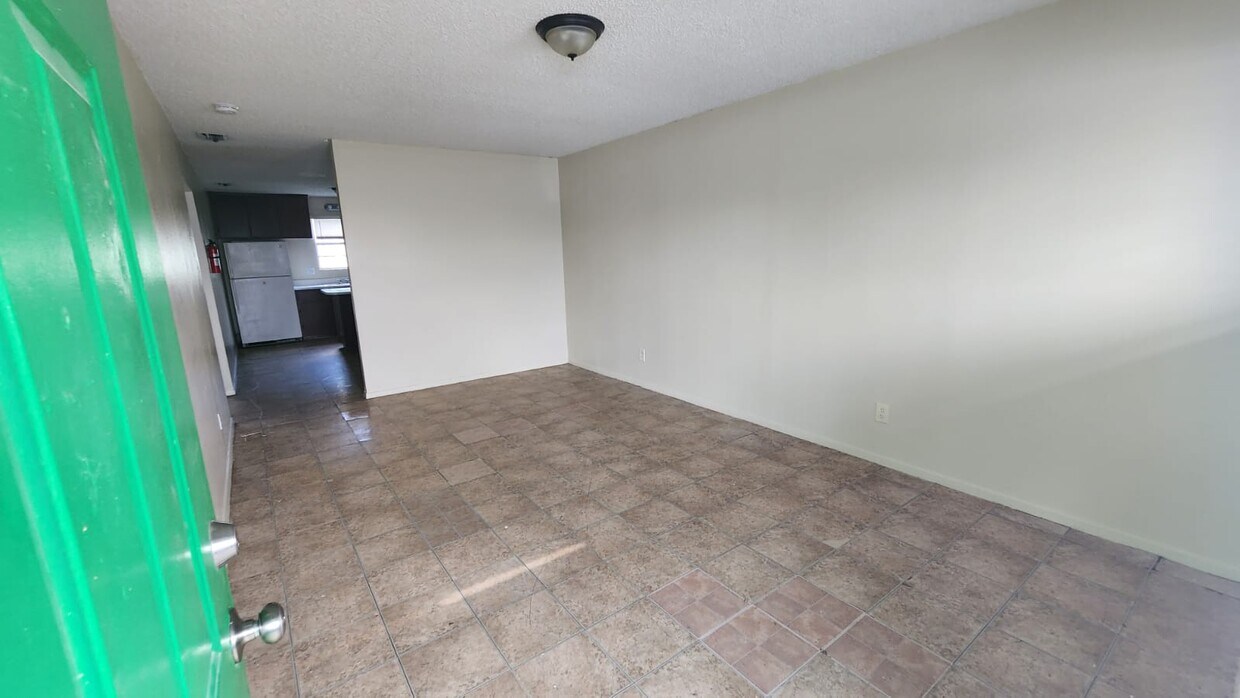 2608 S Bridge Ave, Weslaco, TX 78596 2608 S Bridge Ave Weslaco, TX