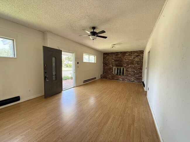 Foto del edificio - 3132 NW 16th St