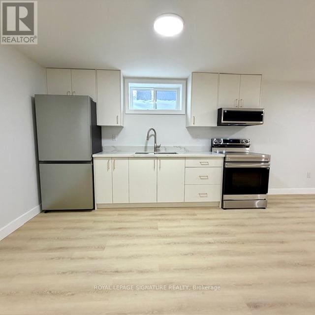 Building Photo - 293 Glebemount Ave