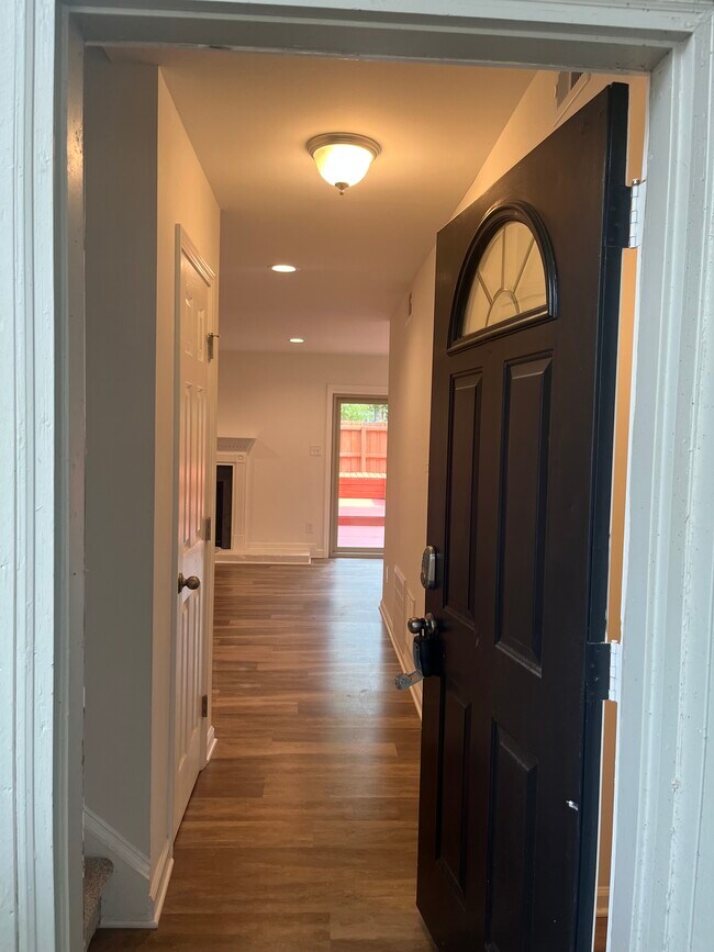 Foto del edificio - 7920 Horse Chestnut Ln