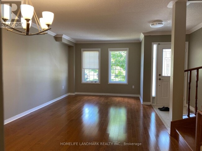 Building Photo - 179 Flagstone Way