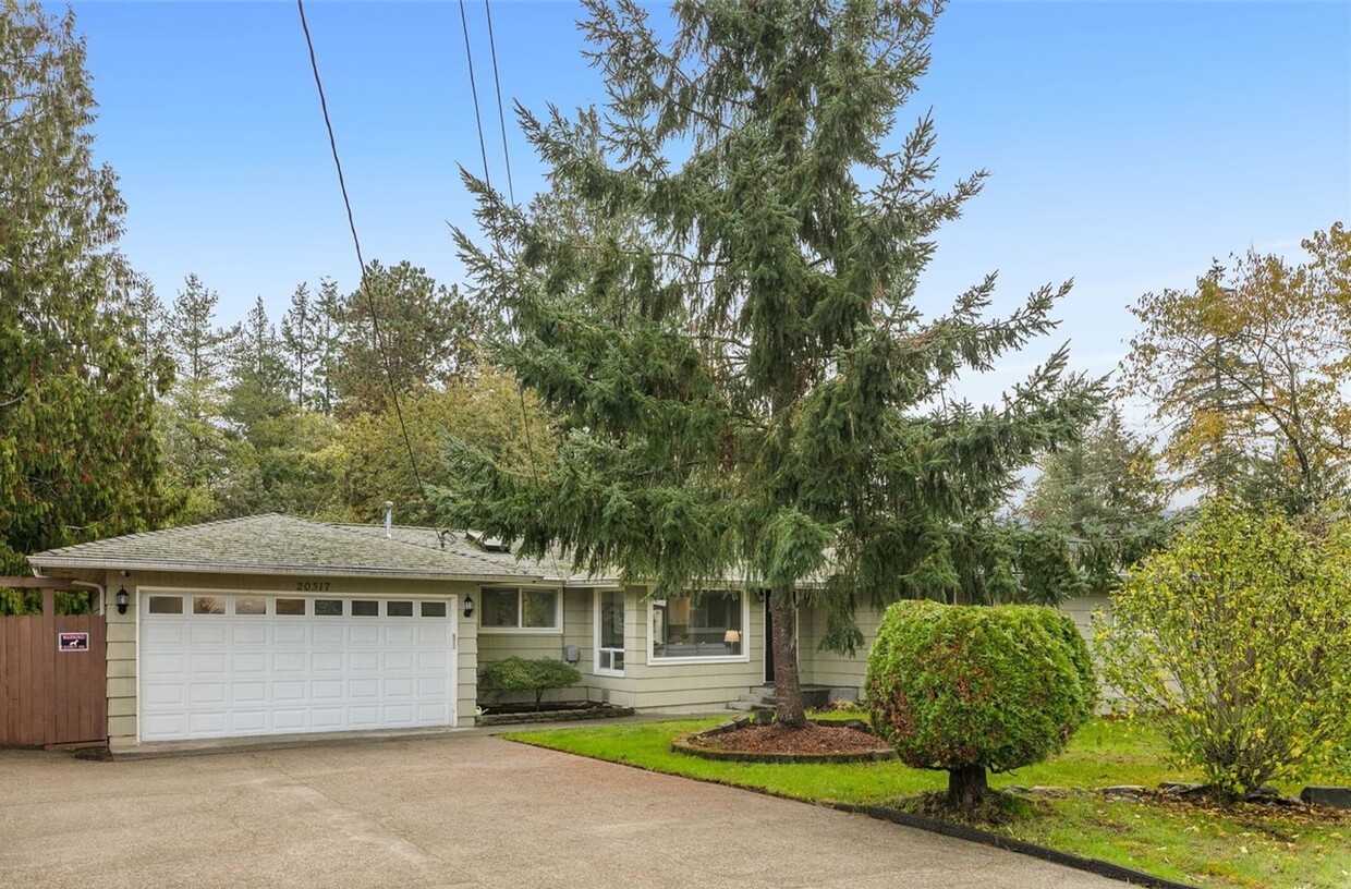 Primary Photo - Cozy 3BD/2BTH Lynnwood Rambler for Lease!