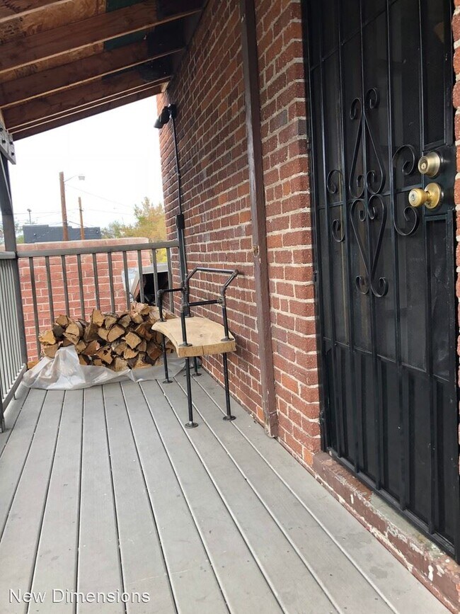 Building Photo - 1 br, 1 bath House - 141 1/2 Vesta Street