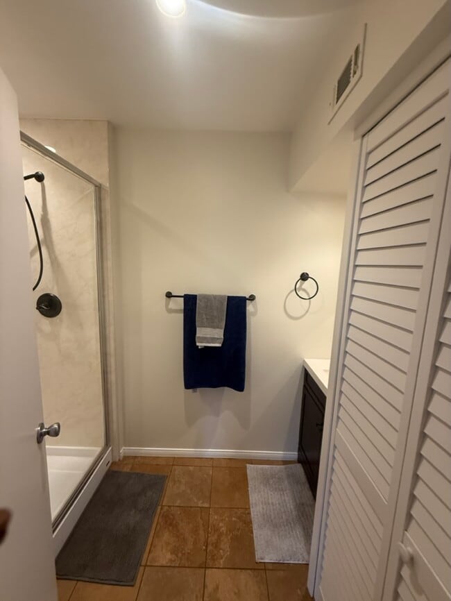 Foto del edificio - 19 Mission Plaza Dr