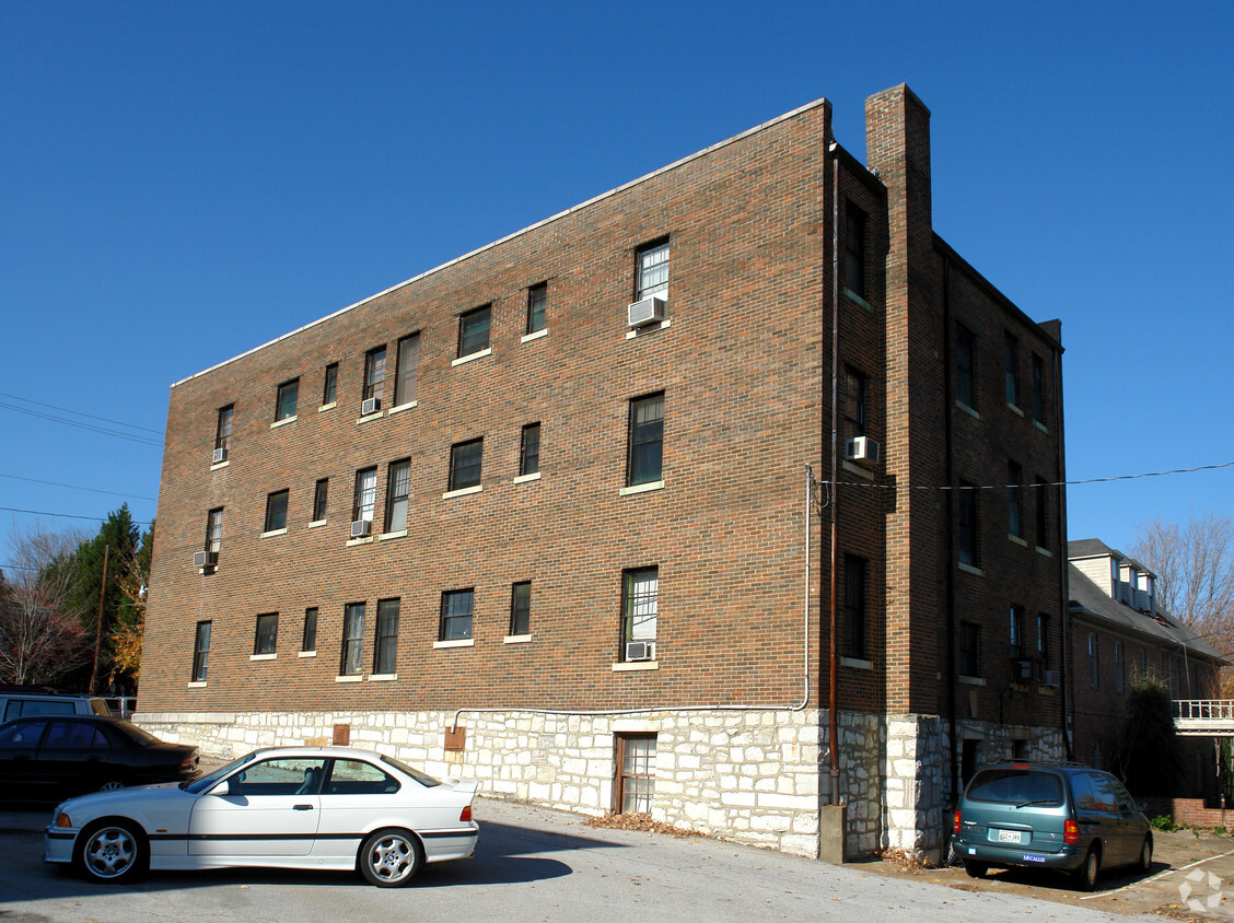 Building Photo - 316 High St