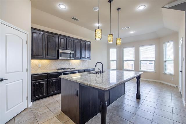 Foto del edificio - 637 Peach Ln