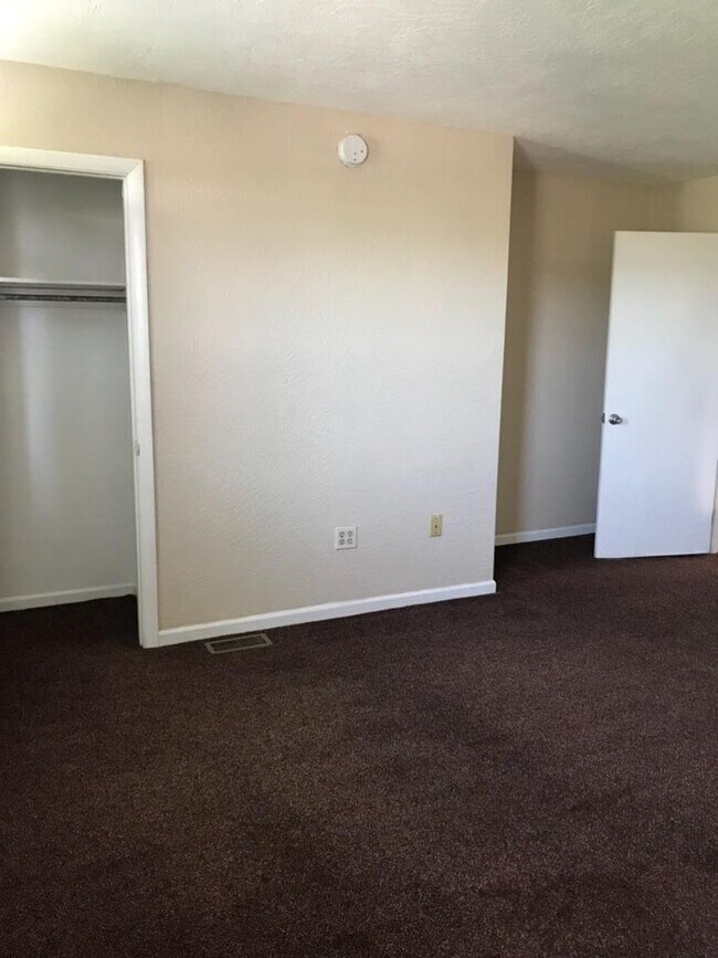 Foto del edificio - South Side Flats 3 Bedroom House