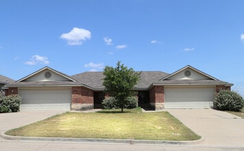 Building Photo - 3001 Breton St