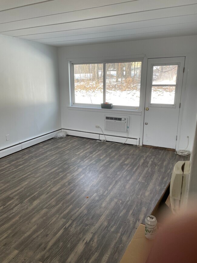Building Photo - 1307 College Ave