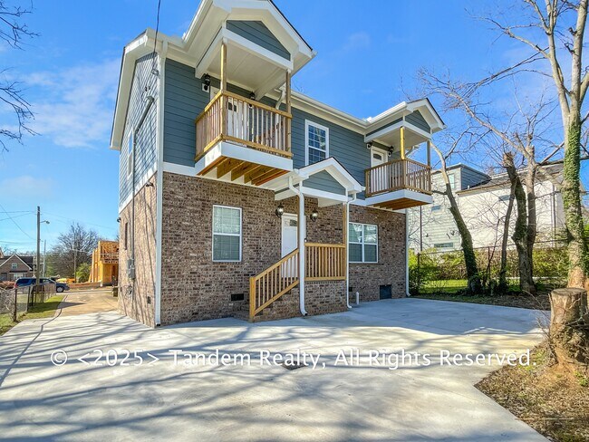 Foto del edificio - 738 Alloway St