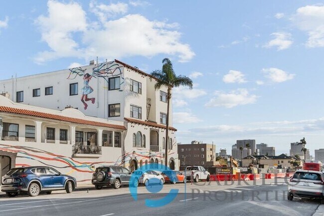 Foto del edificio - 417 Juniper St