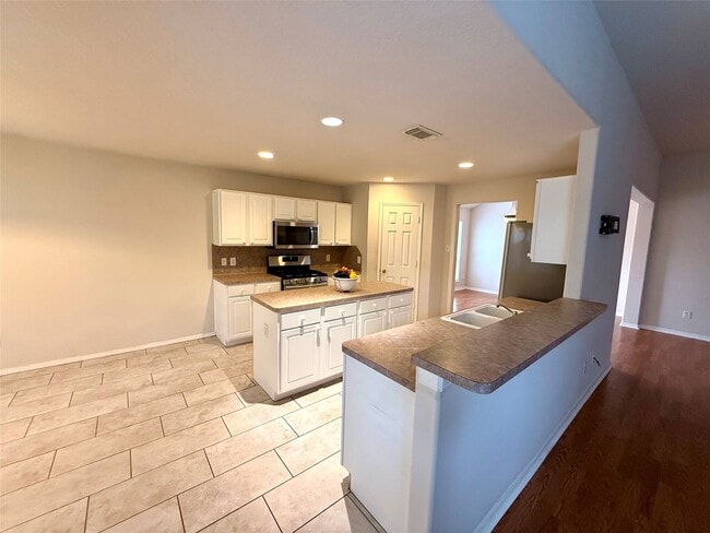 Foto del edificio - 3611 Winstrome Ct