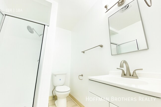 Foto del edificio - 3956 Stevely Ave