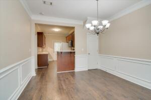 Building Photo - 2114 Reserve Ln