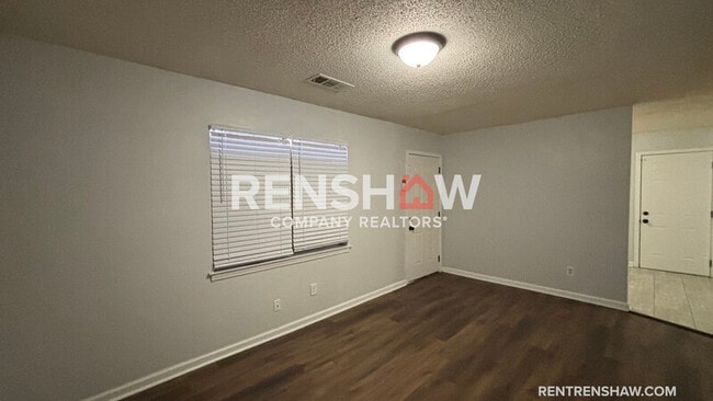 Foto del edificio - 1532 Silver St