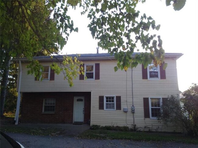 Building Photo - 3485 Dutch Ridge Rd