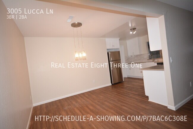 Building Photo - 3 bedroom 2 bath with 2 car garage and pri...