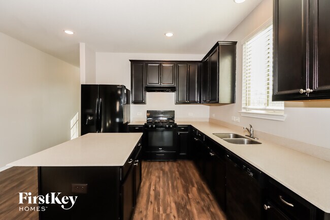 Foto del edificio - 24114 Silver Sunset Ln