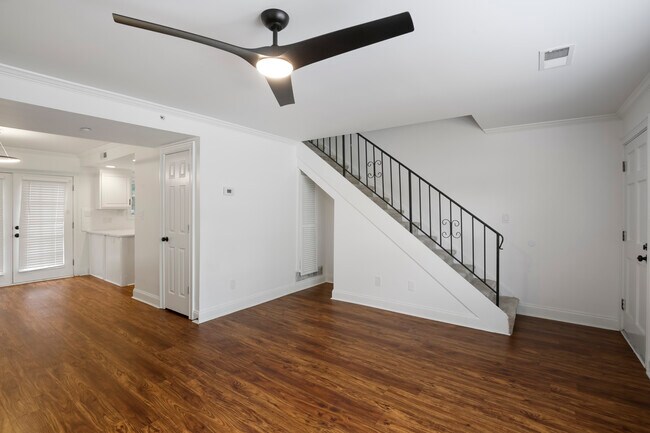 Foto del edificio - 11 Villa Ct SE