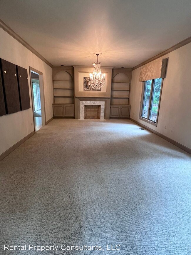 Building Photo - 4 br, 2.5 bath House - 7345 Oliver Woods D...