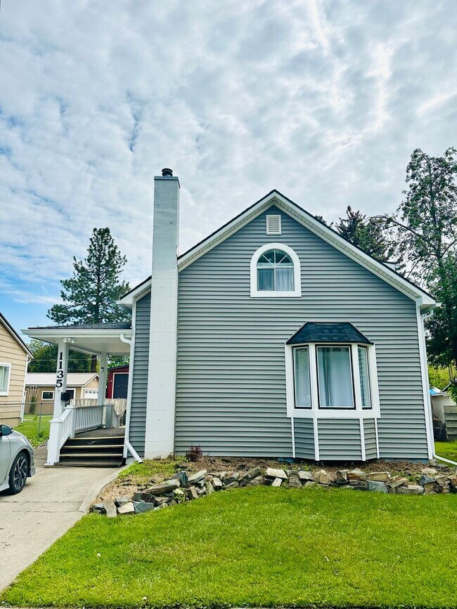 Foto del edificio - Gorgeous Kalispell home with Historical Charm