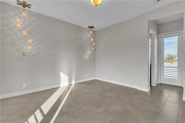 Foto del edificio - 6130 Pebble Glen Ct