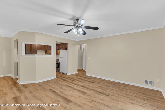 Foto del edificio - 134 Whispering Oaks Way