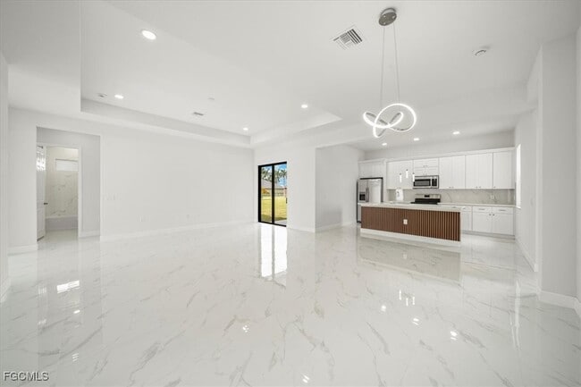 Foto del edificio - 9 NW 14th Pl