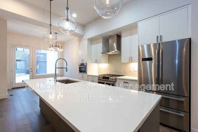 Foto del edificio - 3107 Bluff St