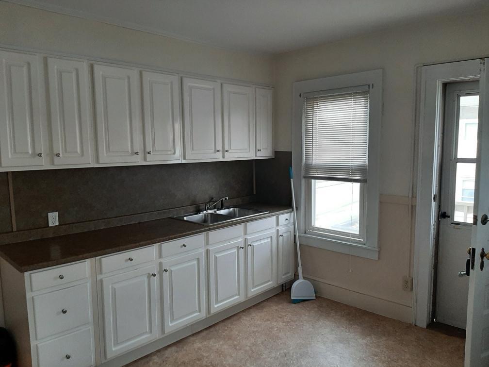 103 Cochran St Unit 2r, Chicopee, MA 01020 Apartments in Chicopee, MA