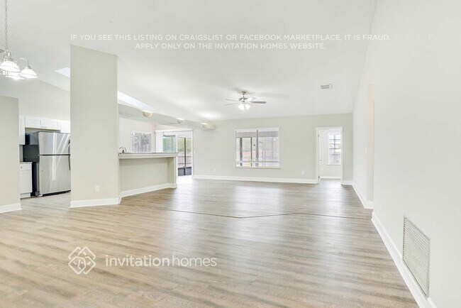 Building Photo - 6856 Moorhen Cir