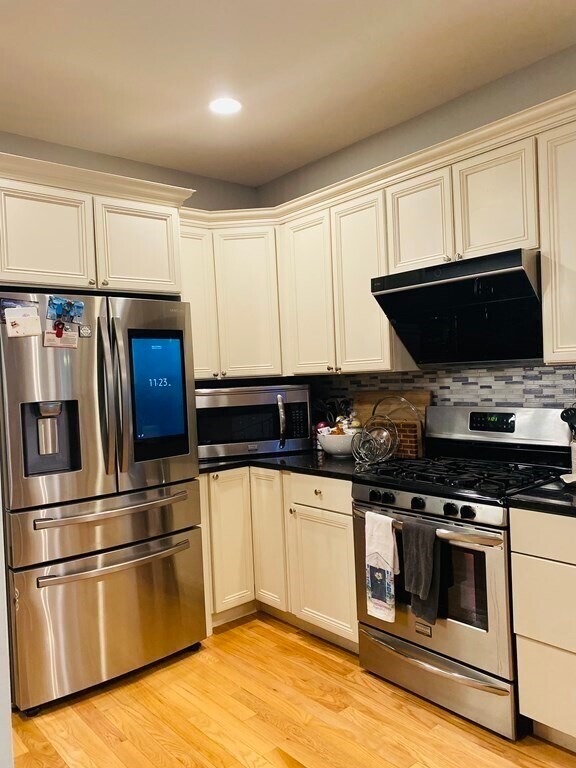 Foto del edificio - 2 Cold Spring Brook Rd